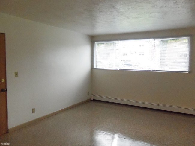 Building Photo - 1 br, 1 bath Apartment - 1145 S 11th St Apt 1