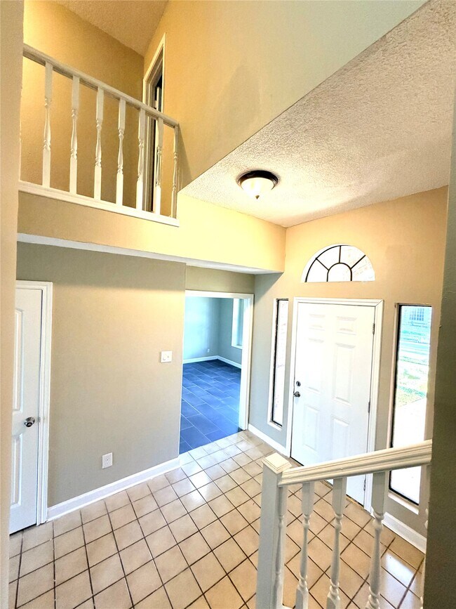 Foto del edificio - 3800 September Dr