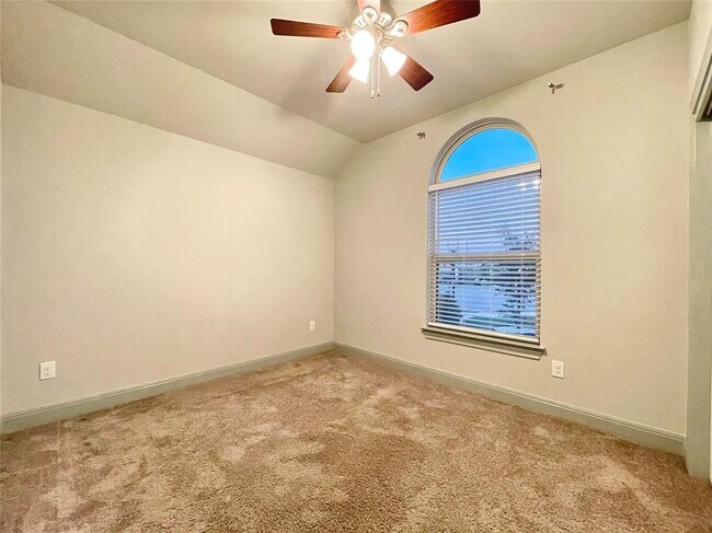 Foto del edificio - 205 Jude Cir