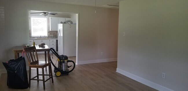 Foto del edificio - Maryville 37803 - 2 bedroom 1 bath - call ...