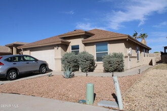 Building Photo - 12928 Hueco Pit Dr