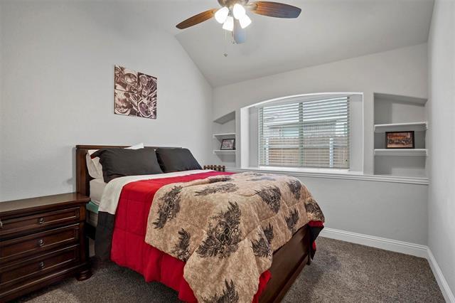 Foto del edificio - 4325 Old Timber Ln