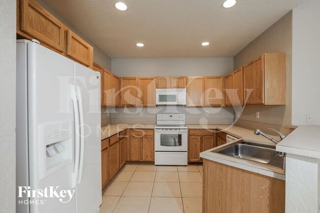 Building Photo - 13916 SW 278th Ln