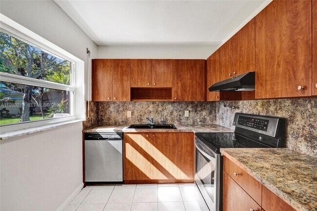 Foto del edificio - 2621 SW Natura Ave