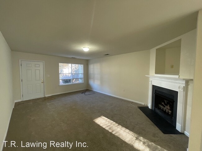 Building Photo - 4 br, 2.5 bath House - 1213 Jordans Pond Lane