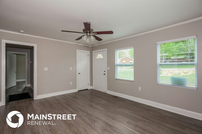 Foto del edificio - 641 Reeves Ct