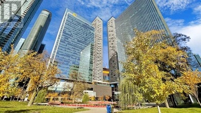 Building Photo - 100 Harbour St