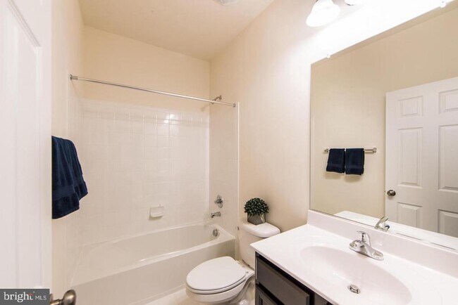 Foto del edificio - 233 Upper Brook Terrace