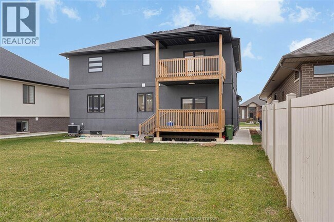 Photo du bâtiment - 197 Spring St