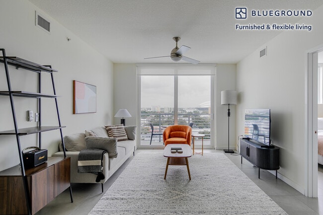 Building Photo - 729 NW 2nd St