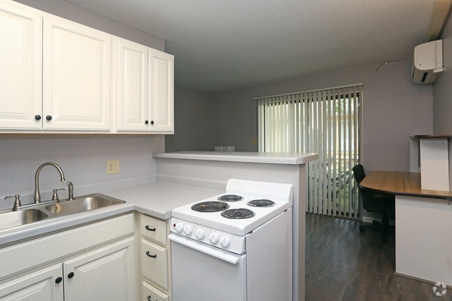 Renovated units 2018 - Bailey Student Apartments Available 2027!