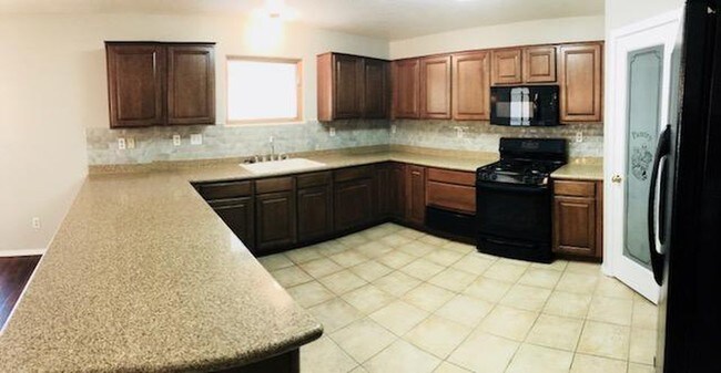 Foto del edificio - 8635 Casa Verde Ave NW