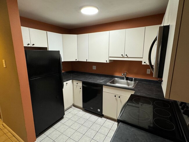 Foto del edificio - Spacious 2 Bedroom in Downtown Haverhill