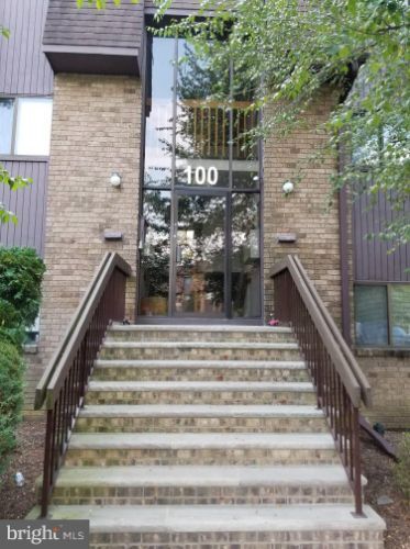 Building Photo - 113 Wood Mill Dr
