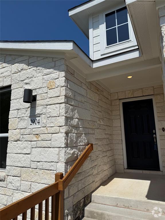 Building Photo - 2904 Davis Cove