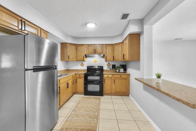 Foto del edificio - 12201 106th St