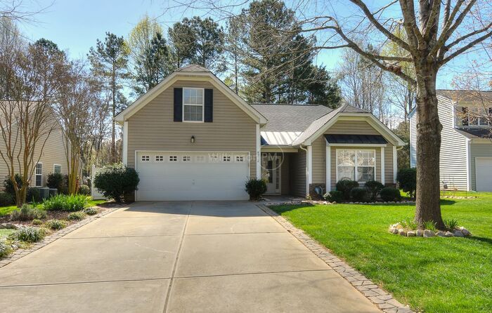 Foto principal - Beautiful Ranch Home (3/4br 3bth) in India...