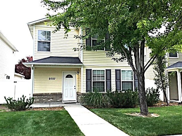 Foto principal - 9707 W Brogan Dr