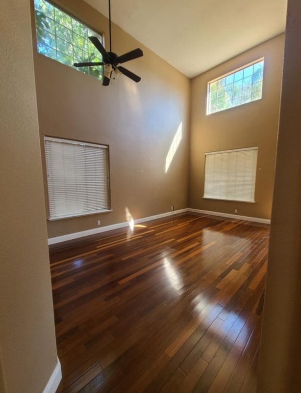 Building Photo - 710 Gia Ct