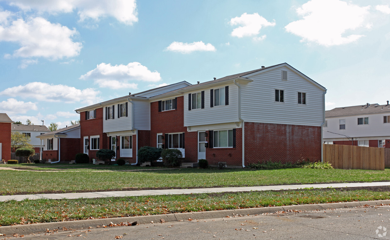 Primary Photo - Colonial Park Townehouses