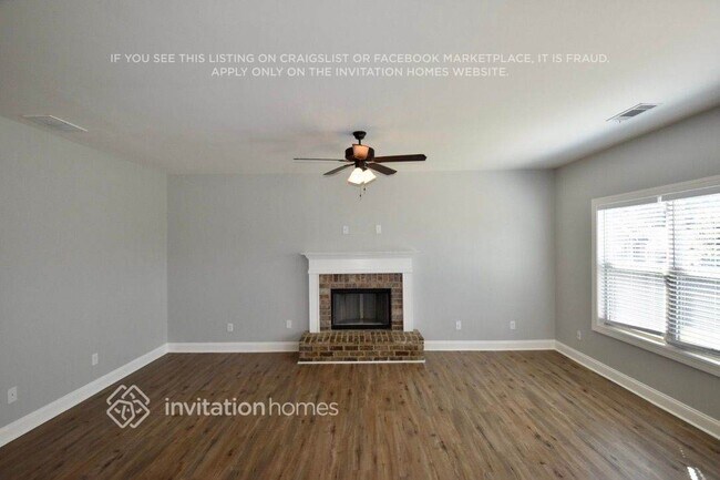 Building Photo - 307 Meadow Vista Ln