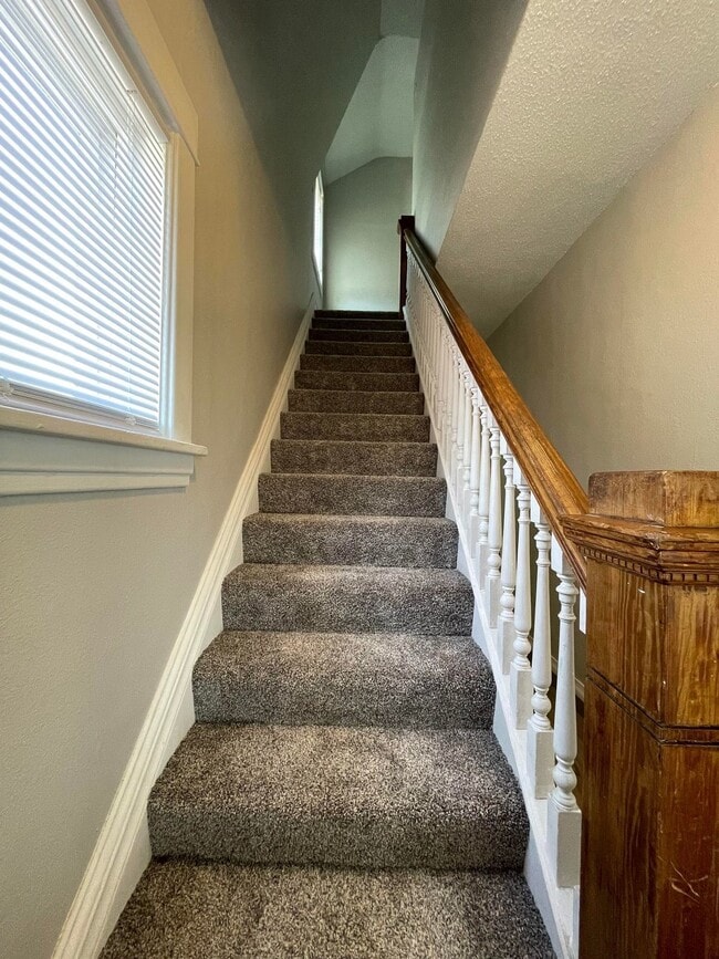 Foto del edificio - 1705 11th Ave N