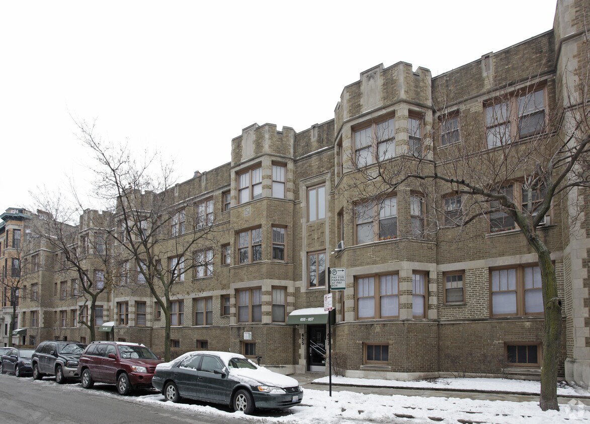 Primary Photo - 649-57 W. Oakdale / 2919-21 N. Clark