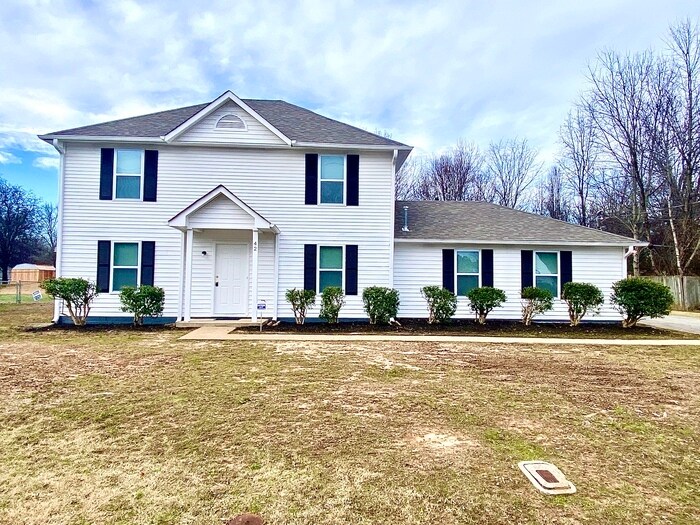 Primary Photo - 42 Hidden Valley Dr Jackson, TN 38305