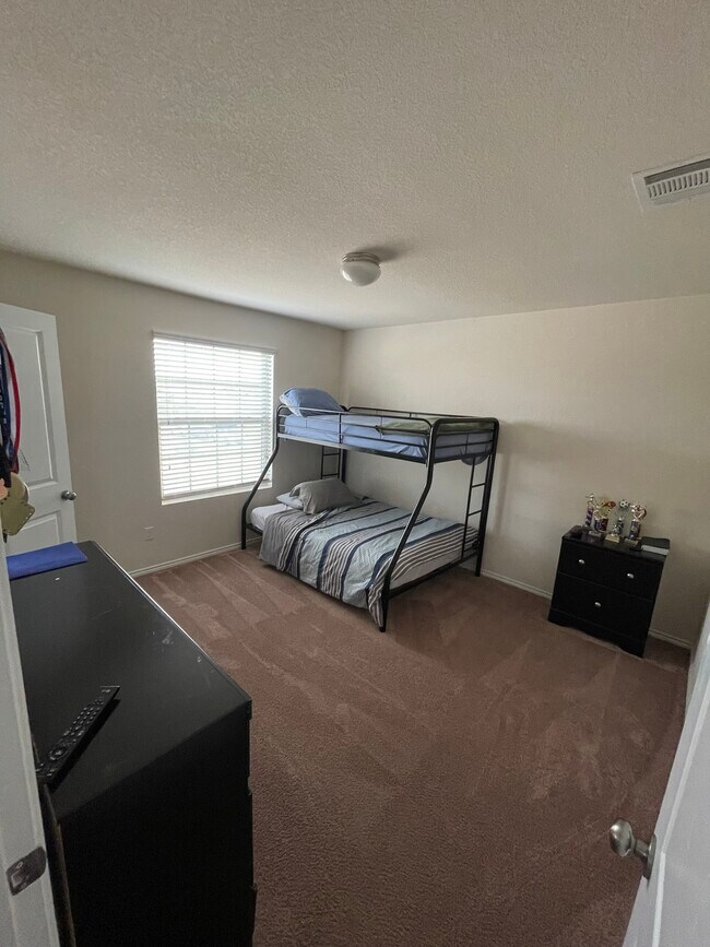 Foto del edificio - 3911 Endicott Dr