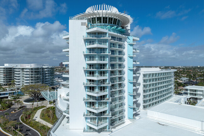Foto del edificio - Pier Sixty-Six