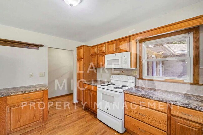 Foto del edificio - 3108 Ottogan St
