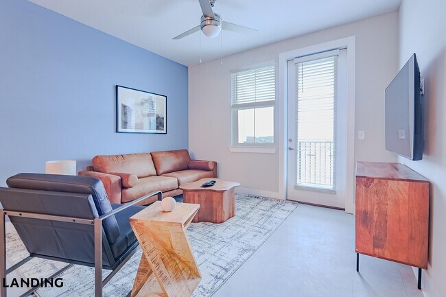 Building Photo - 2361 Commerce Park Dr NE