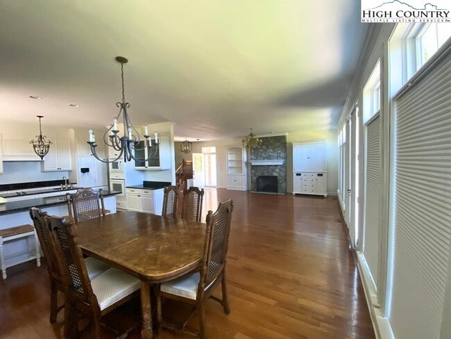 Building Photo - 6287 Idlewild Rd