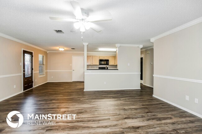 Foto del edificio - 1202 Starpoint Ln