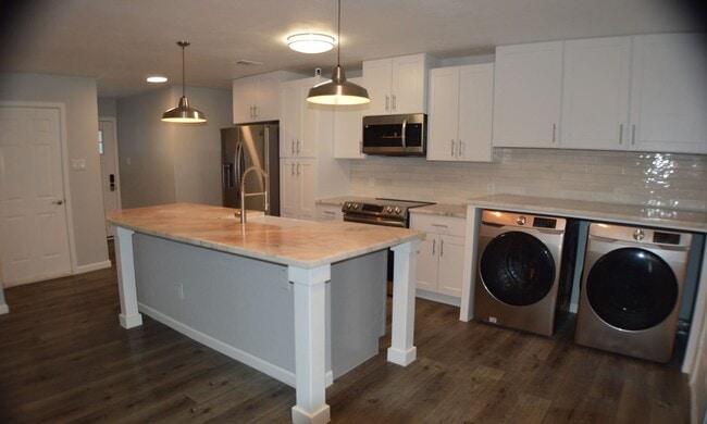 Building Photo - Rent to Own