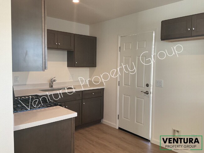 Foto del edificio - 831 S E St