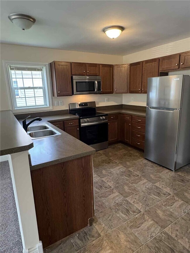 Foto del edificio - 3544B Kentucky Ave