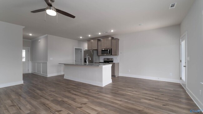 Foto del edificio - 3243 Spool Ln SW