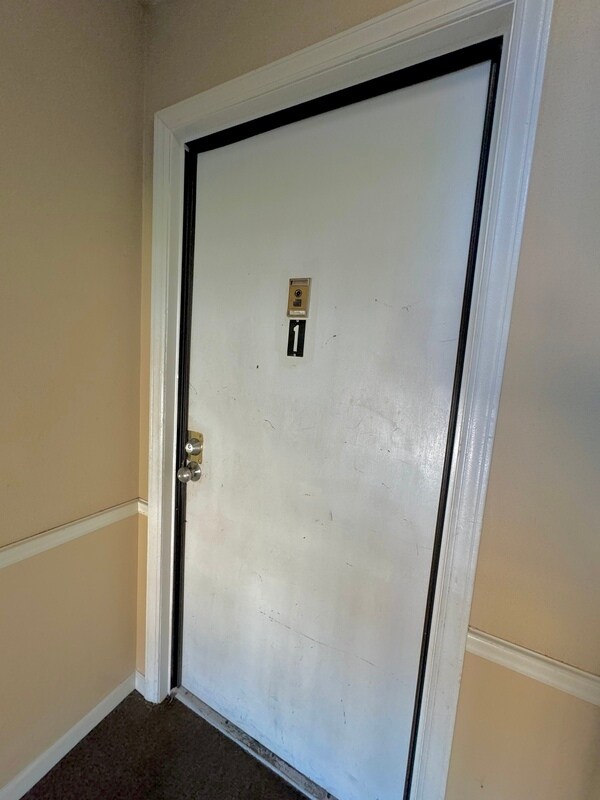 Foto del edificio - 8717 Countryshire Ln