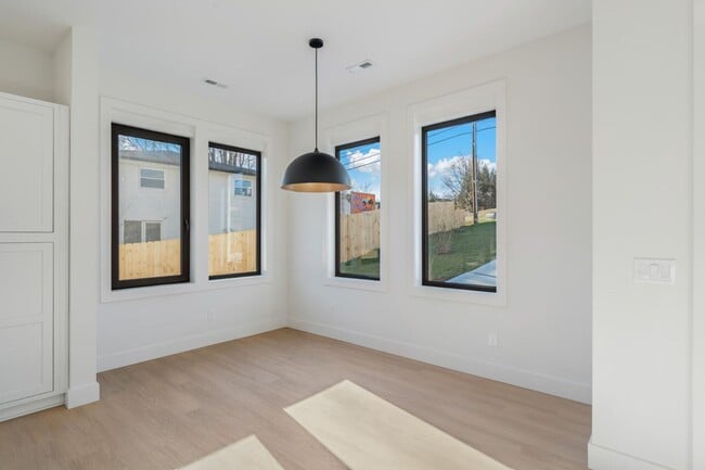 Photo - 7826 S Northshore Dr House