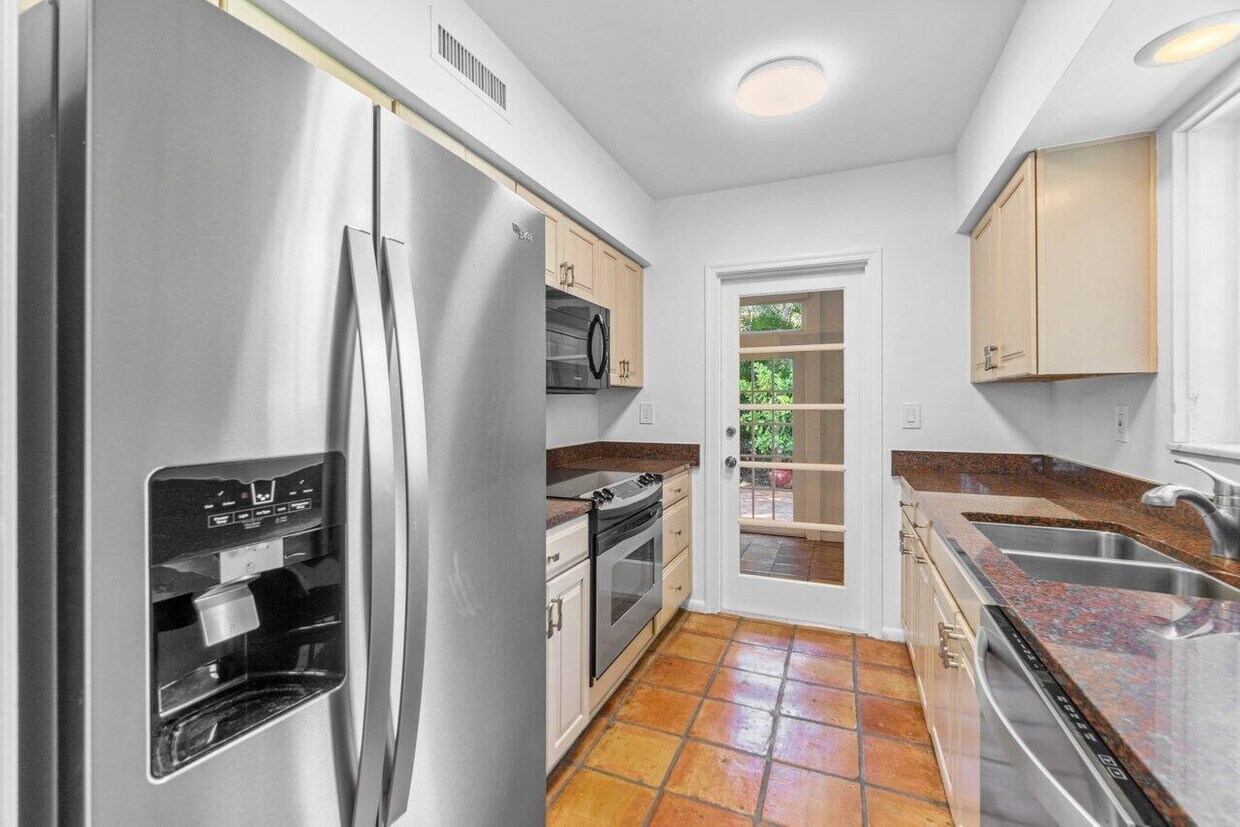 770 E Camino Real, Boca Raton, FL 33432 House Rental in Boca Raton