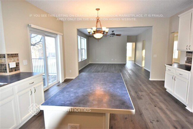 Foto del edificio - 7416 Aspen Cove S