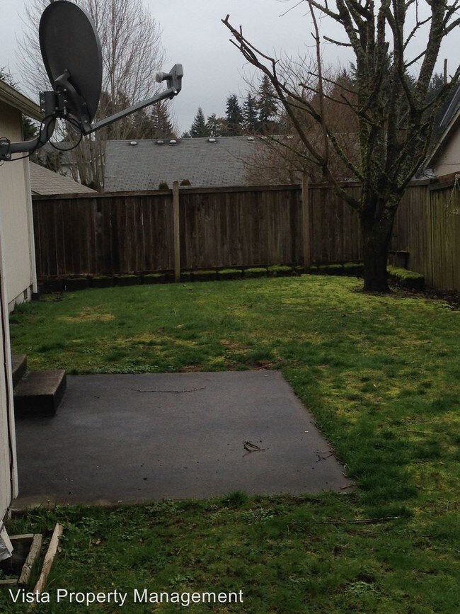 Building Photo - 3 br, 2 bath House - 3533 Mapleview Dr NE