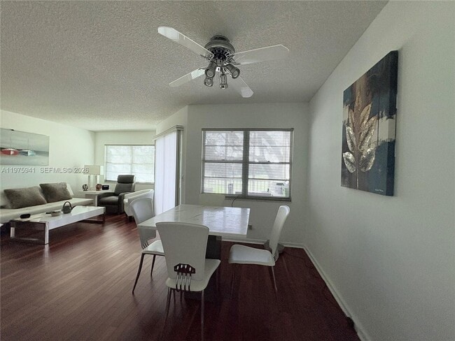 Foto del edificio - 1300 SW 125th Ave