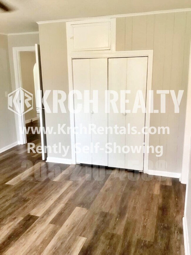 Building Photo - Adorable 3 bedroom, 2 bathroom home!