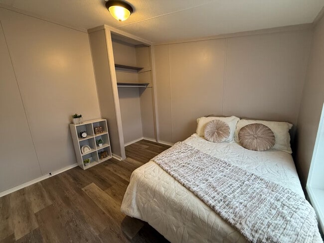 Foto del edificio - 769 Knox St