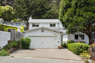 Building Photo - 312 Keith Ave