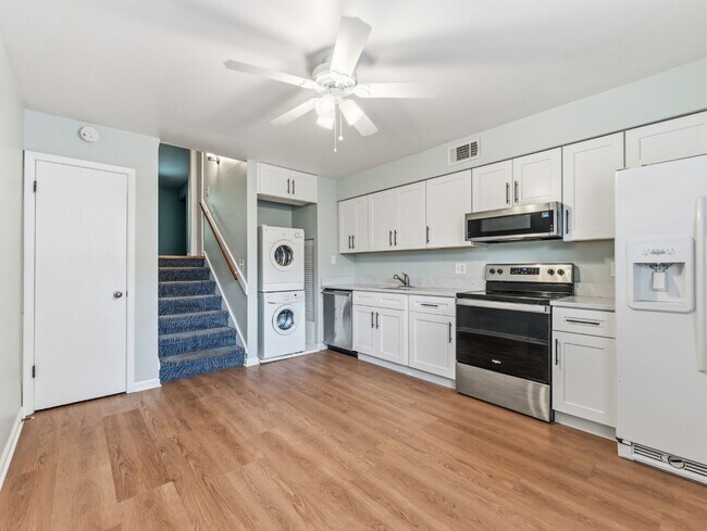 Foto del edificio - A South Tampa gem in the highly sought-after Tampa Villas South community!