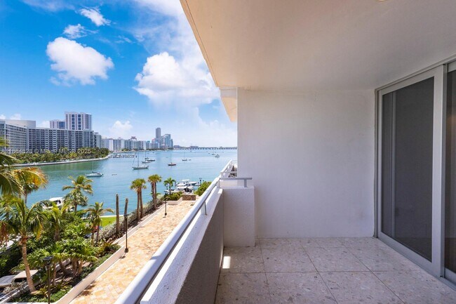 Foto del edificio - 11 Island Ave