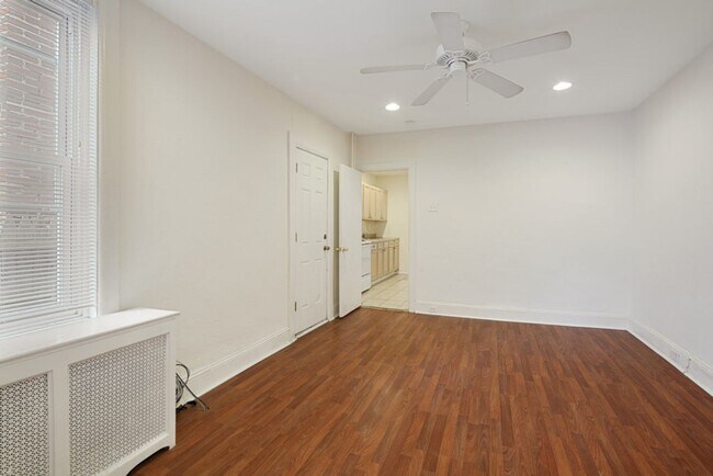 Foto del edificio - 2115 S 20th St